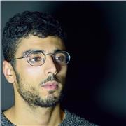 Professeur aide scolaire